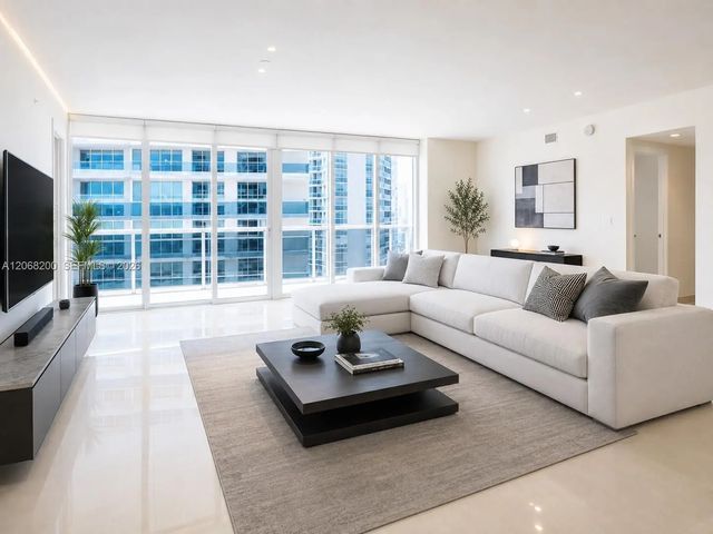 1800 S Ocean Drive #1405, Hallandale Beach