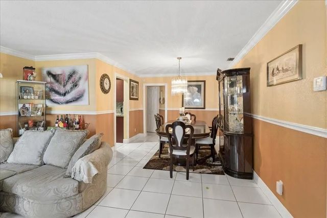 2 of 20 - 4290 Nw 49th Terrace Nw, Lauderdale Lakes, FL
