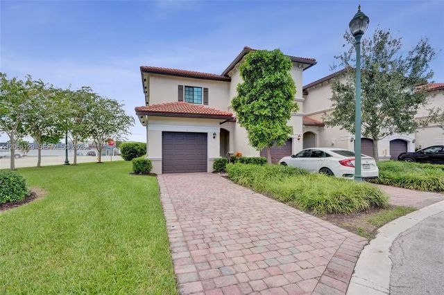 2 of 58 - 4204 N Dixie Highway #1, Oakland Park, FL