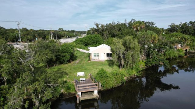 3 of 25 - 1764 W Midway, Fort Pierce, FL