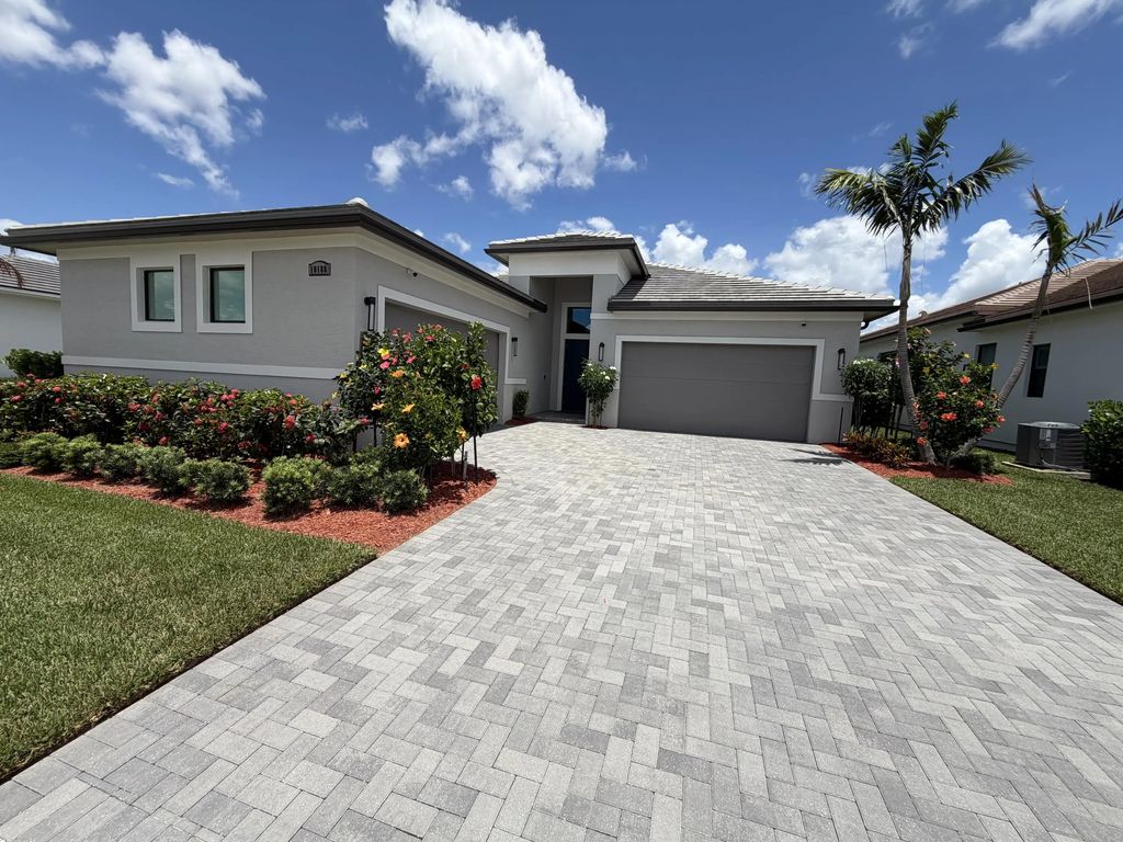 10188 Sw Latium Way, Port St. Lucie