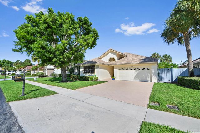 108 Executive Circle, Boynton Beach