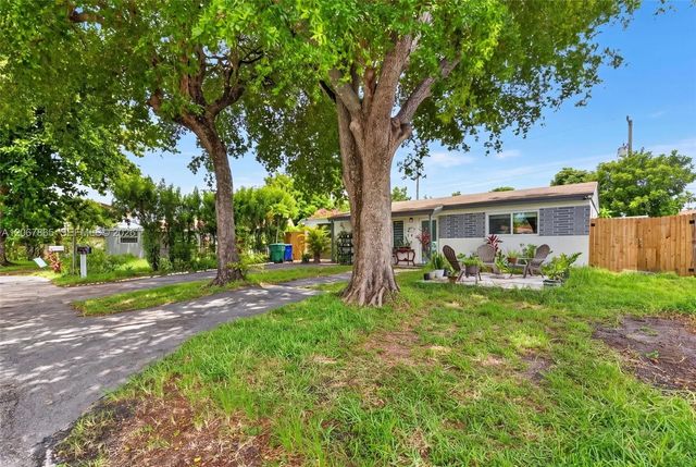 2 of 25 - 6919 Sw 22nd Court, Miramar, FL