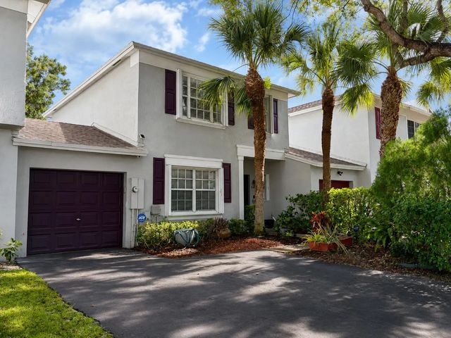 9491 Stanley Lane, Tamarac