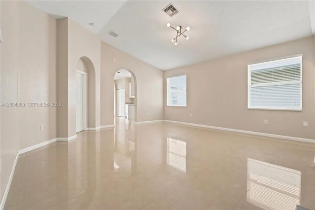 4 of 21 - 3710 Ne 22nd Place, Homestead, FL