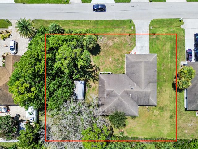 2 of 37 - 2525 Sw Grotto Circle, Port St. Lucie, FL