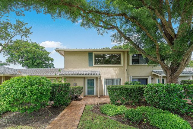 13 Westgate Lane #13b, Boynton Beach