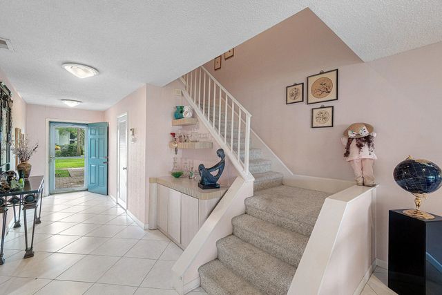 3 of 56 - 13 Westgate Lane #13b, Boynton Beach, FL