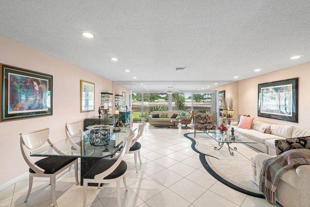 4 of 56 - 13 Westgate Lane #13b, Boynton Beach, FL