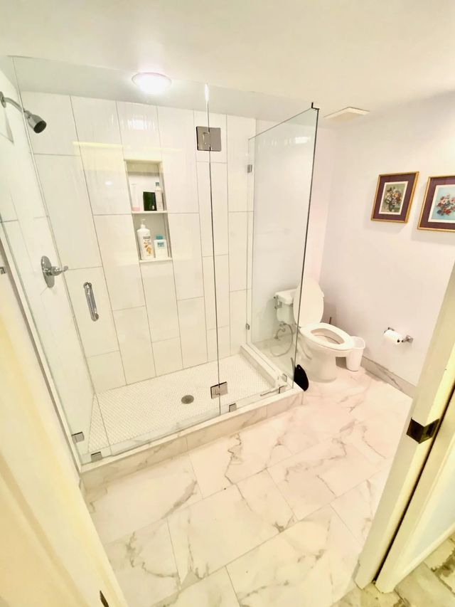 2 of 21 - 4735 Lucerne Lakes Boulevard E #410, Lake Worth, FL