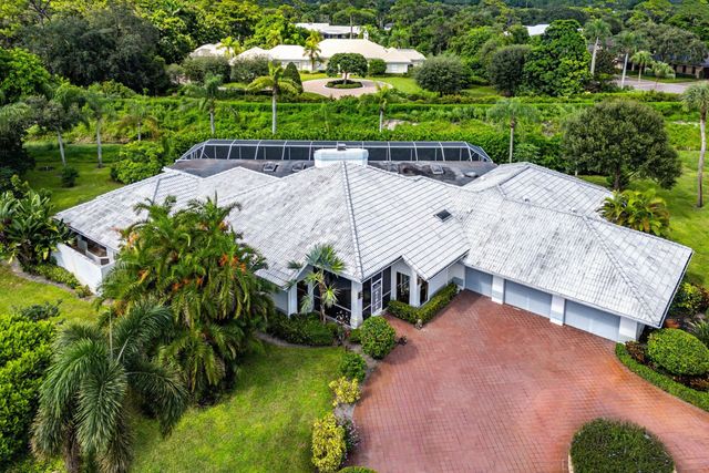 56 Northwoods Lane, Boynton Beach