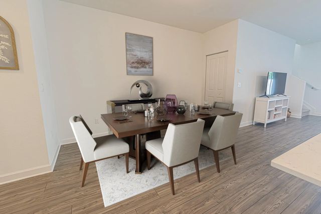 2 of 23 - 870 Se Grovebush Lane, Port St. Lucie, FL