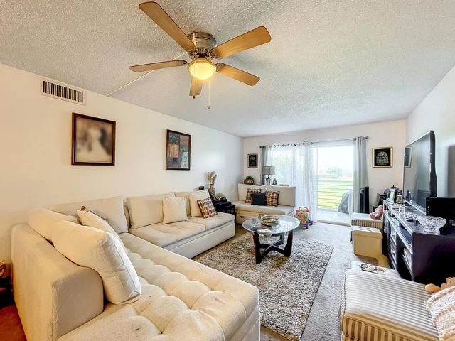 5 of 33 - 3205 Portofino Point #b4, Coconut Creek, FL