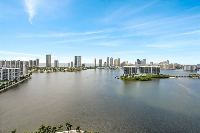3370 Hidden Bay Drive #2813, Aventura