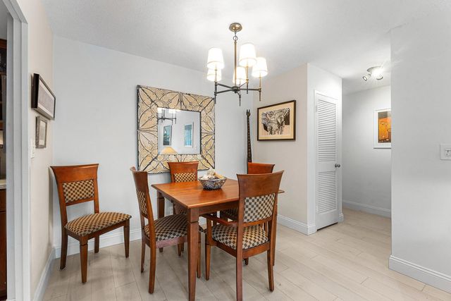 5 of 25 - 223 Atlantic Avenue #2b, Palm Beach, FL