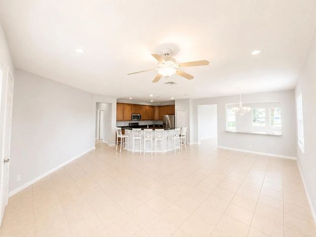 3 of 11 - 948 Sw Jeremko Avenue, Port St. Lucie, FL