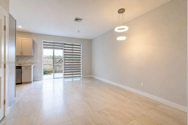 4 of 9 - 1056 Se 23rd Avenue, Homestead, FL