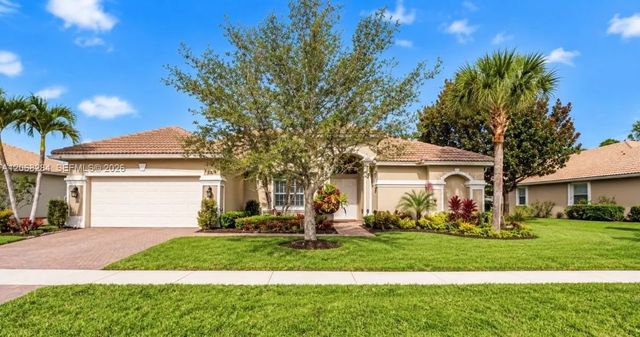 6918 Se Sleepy Hollow Lane, Stuart