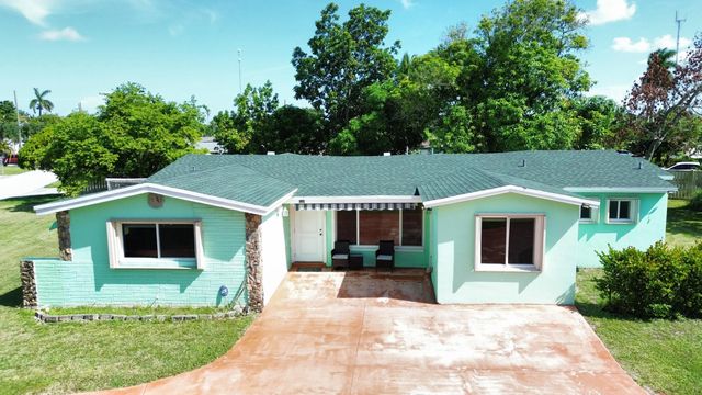 5 of 30 - 2907 Sw 67th Terrace, Miramar, FL