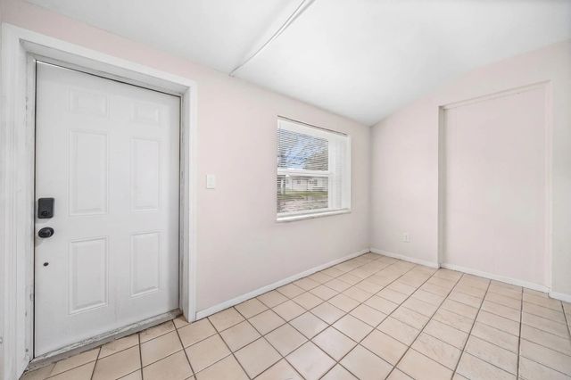 3 of 58 - 1602 S 17th Avenue #1-3, Hollywood, FL
