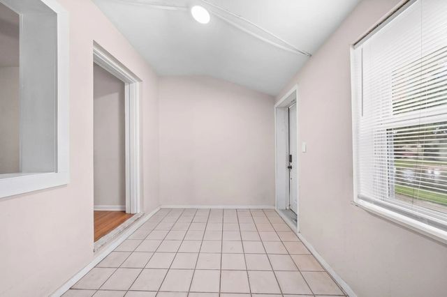 5 of 58 - 1602 S 17th Avenue #1-3, Hollywood, FL