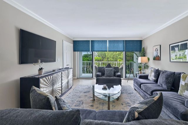 5 of 74 - 2774 S Ocean Boulevard #506, Palm Beach, FL