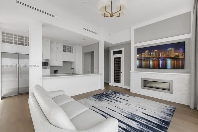 4 of 43 - 900 Brickell Key Boulevard #2904, Miami, FL