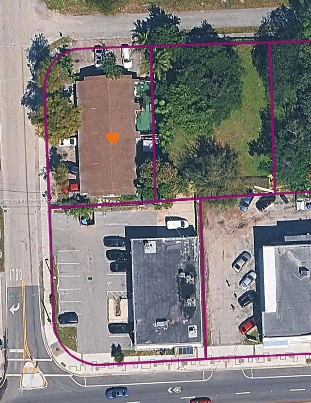 2 of 2 - 12501 Ne 5th Avenue, North Miami, FL