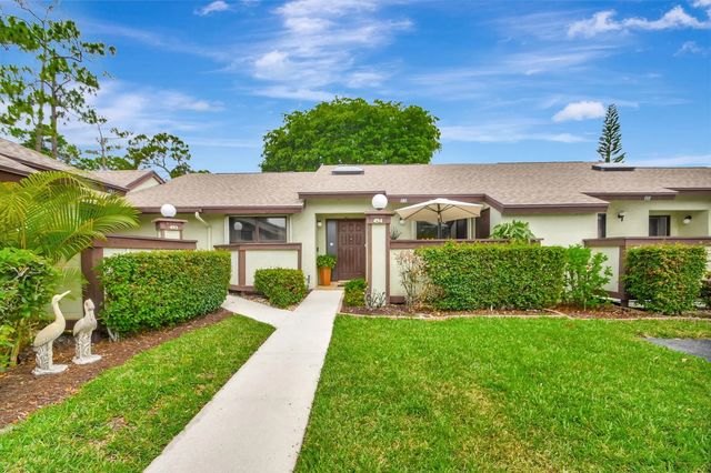 Photo of 494 Iron Forge Court, Royal Palm Beach FL