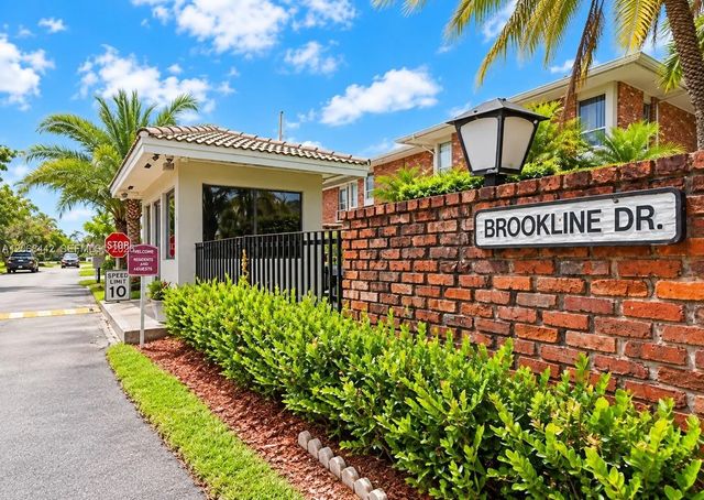 6812 Brookline Drive #6812, Hialeah