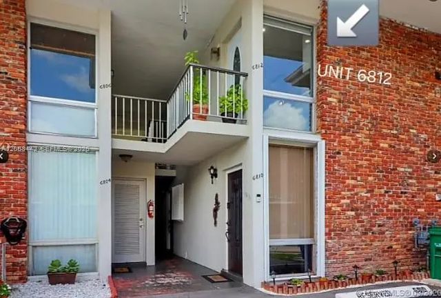 3 of 21 - 6812 Brookline Drive #6812, Hialeah, FL