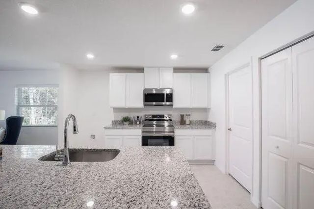 5 of 31 - 8445 98th Court, Vero Beach, FL