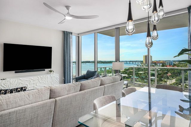 220 Lake Shore Dr Drive #1107, Lake Park