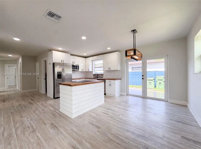 2 of 22 - 1320 Nw 15th Street, Homestead, FL