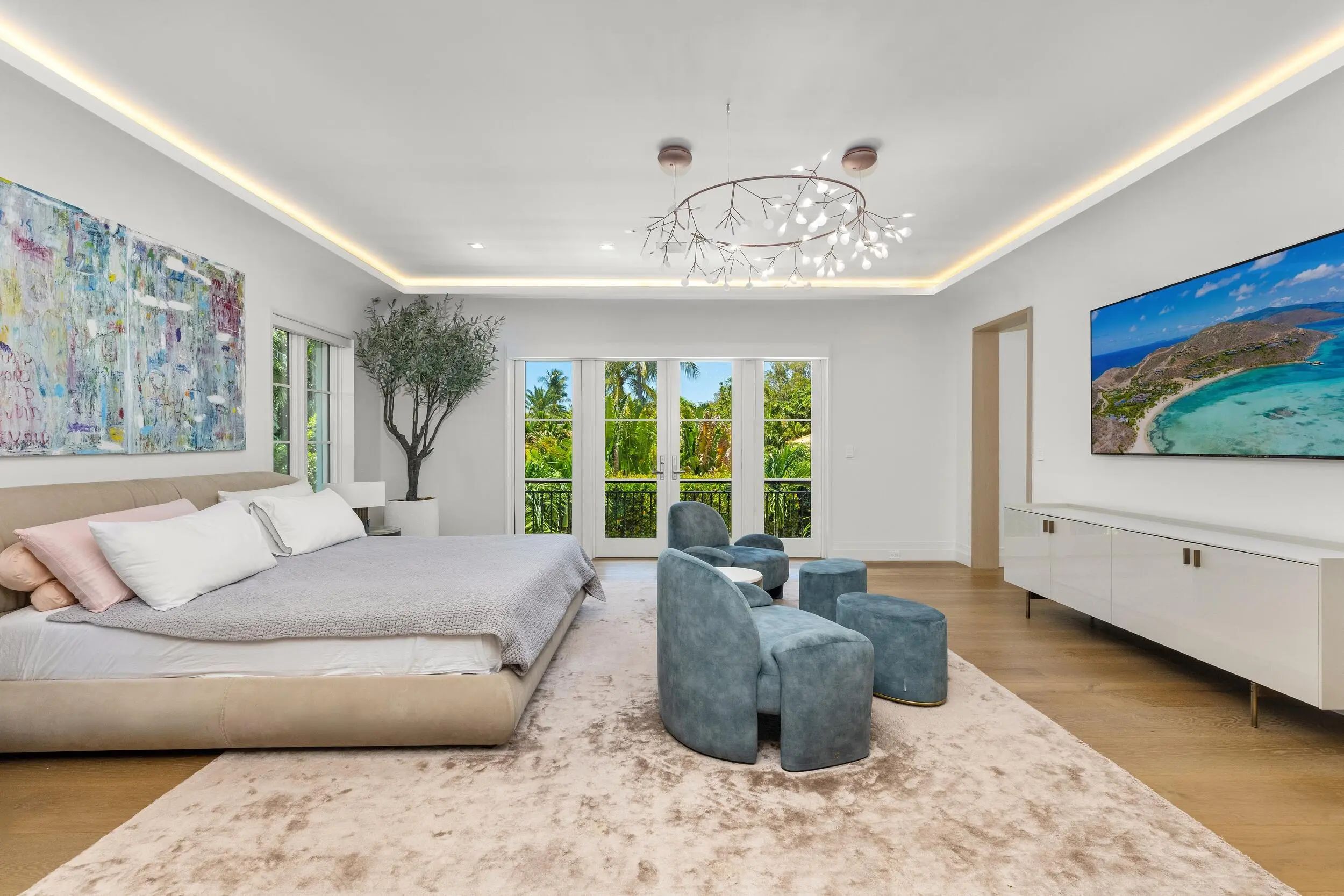 220 Jungle Road, Palm Beach, FL, 33480
