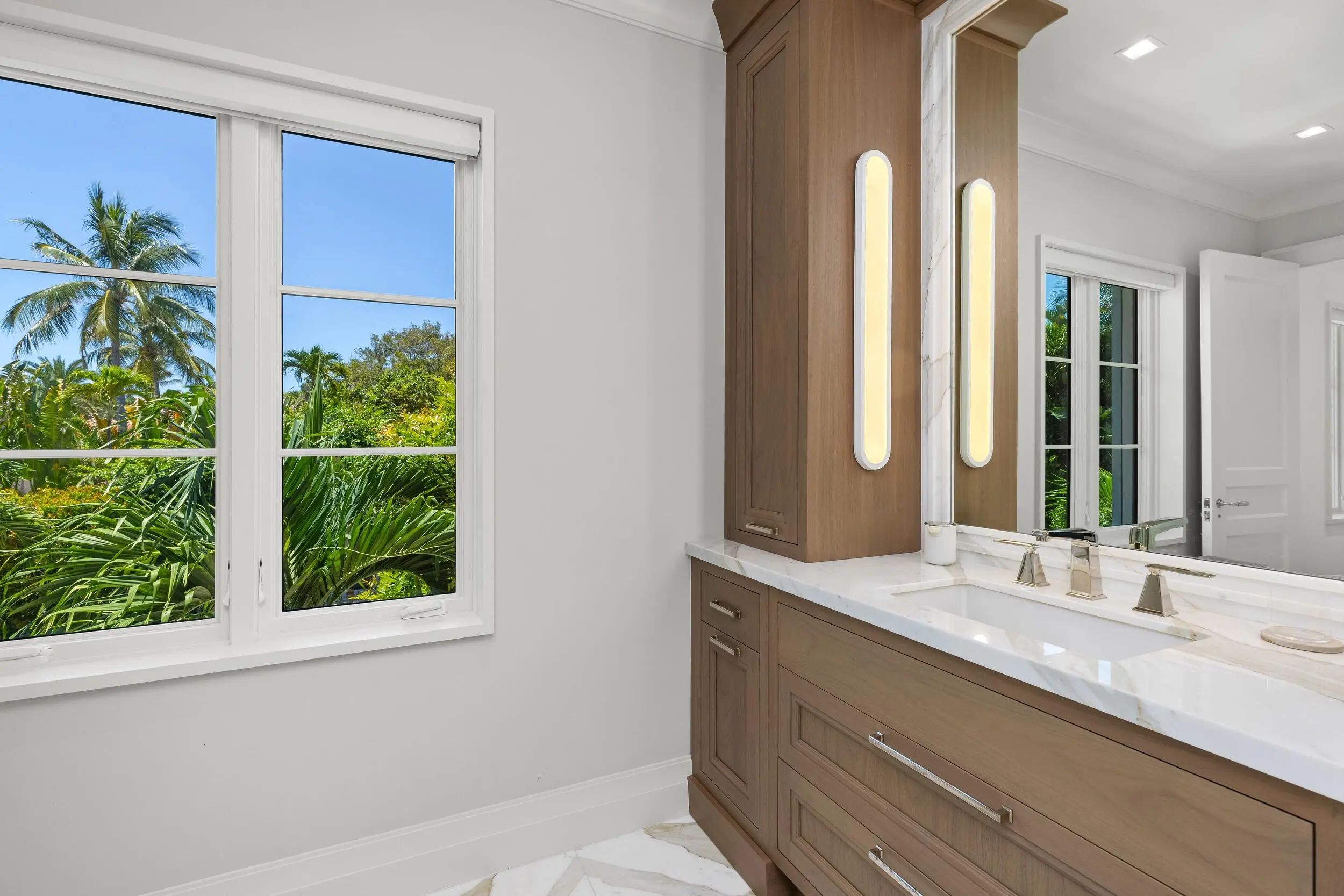 220 Jungle Road, Palm Beach, FL, 33480
