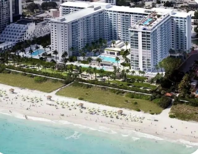 3 of 23 - 102 24th Street #1512, Miami Beach, FL