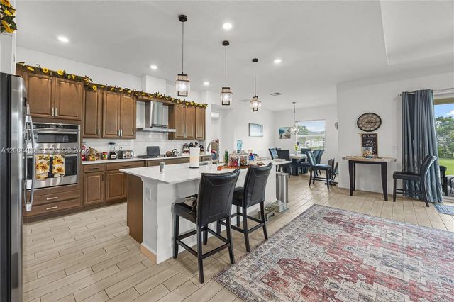 2 of 21 - 1085 Haywagon Trail, Loxahatchee, FL