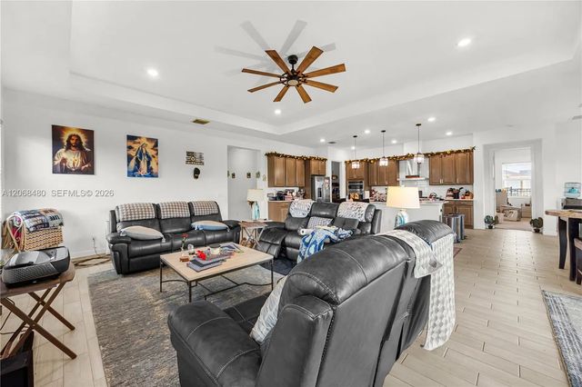 5 of 21 - 1085 Haywagon Trail, Loxahatchee, FL