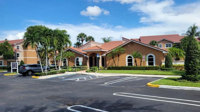 3 of 32 - 8851 Wiles Road #307, Coral Springs, FL