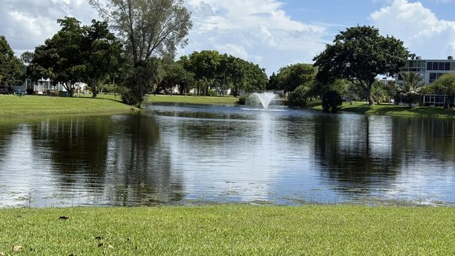 1033 Farnham O #1033, Deerfield Beach
