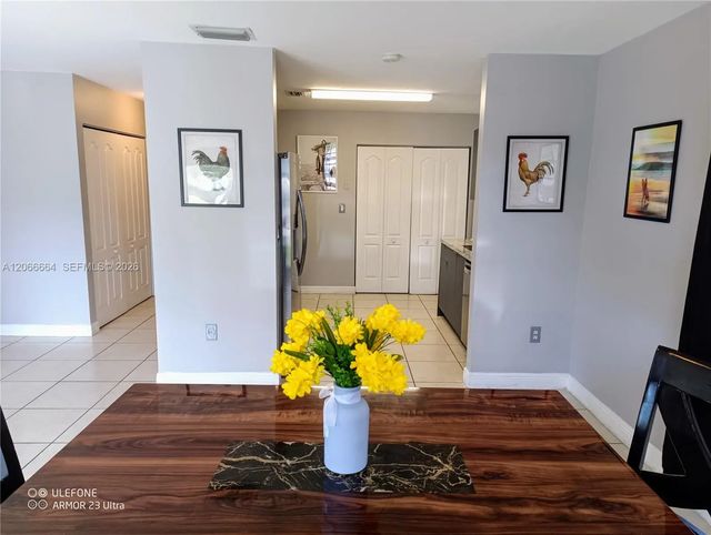 5 of 26 - 2884 Sw 36th Avenue, Miami, FL