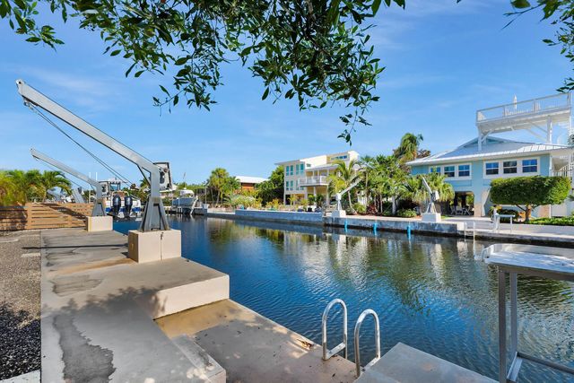 4 of 38 - 23057 Bluegill Lane, Cudjoe Key, FL