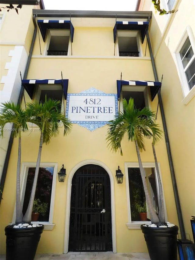 4812 Pine Tree Drive #206, Miami Beach