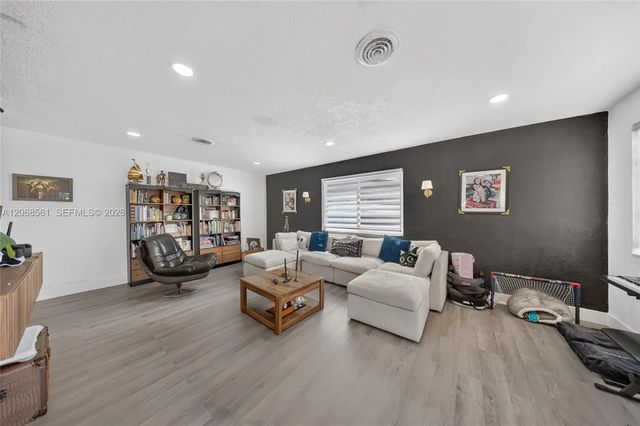 5 of 48 - 1700 W 64th Street, Hialeah, FL