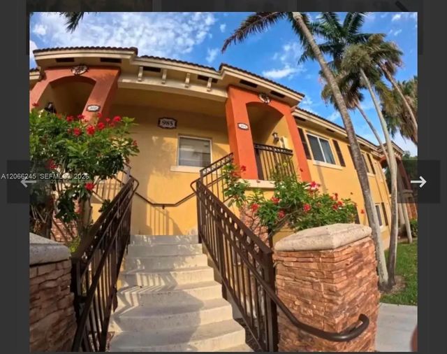 985 Ne 34th Avenue #203, Homestead