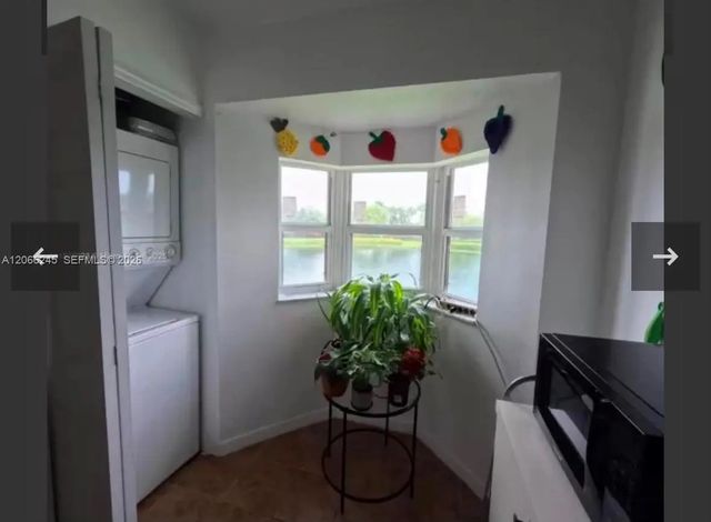 4 of 13 - 985 Ne 34th Avenue #203, Homestead, FL