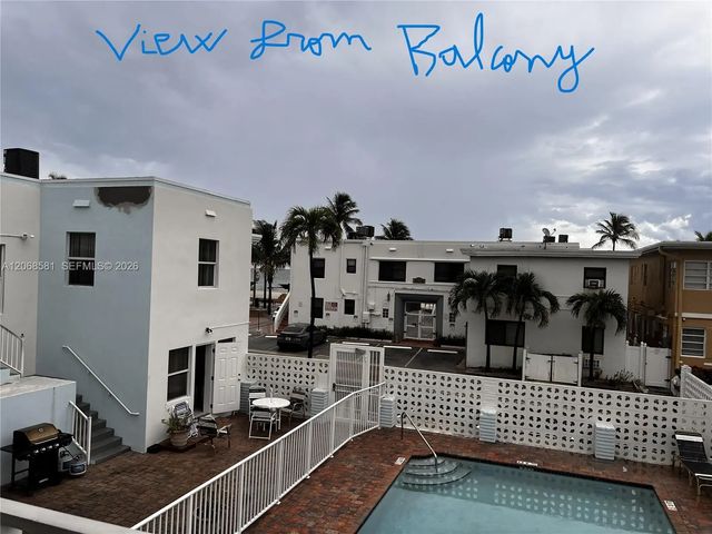5 of 14 - 1901 N Surf Road #20, Hollywood, FL
