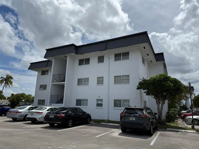 4880 Nw 22nd Street #307, Lauderhill
