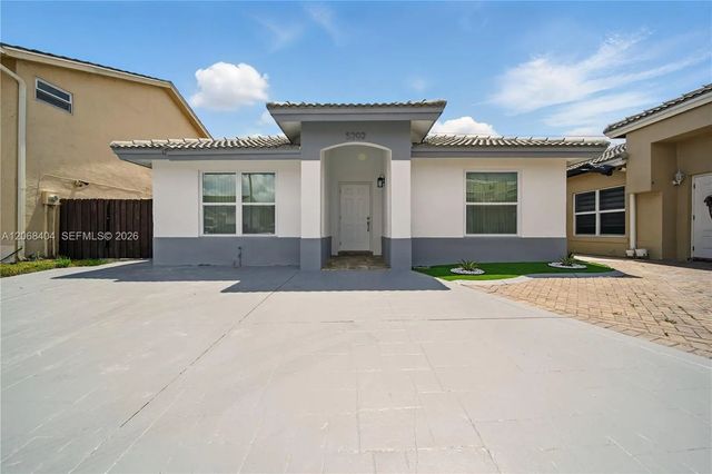 5202 Nw 187th Street, Miami Gardens